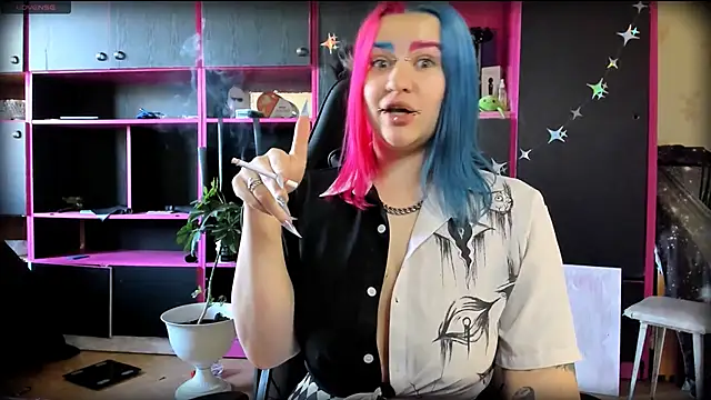 Neon Baddie online show from 06/08/26, 06:36