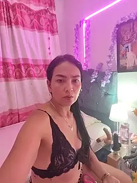 LuluDream online show from 06/11/26, 01:27