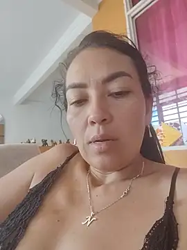 LuluDream online show from 06/11/26, 02:59