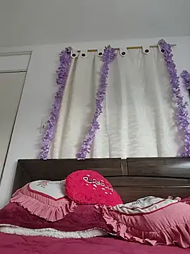 LuluDream online show from 07/18/26, 06:45