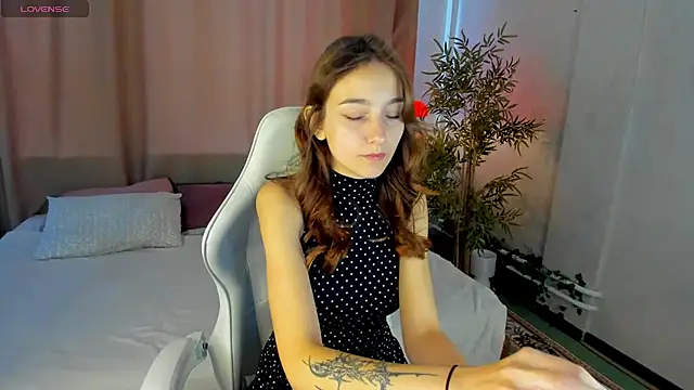 alis tauber online show from 07/27/26, 09:16