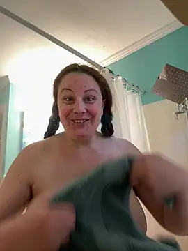 NeedyKitty47 online show from 06/05/26, 06:46