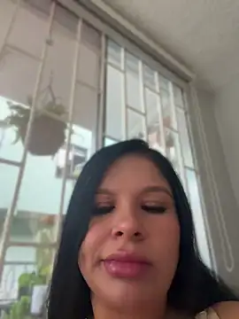 Elara Luxe online show from 07/04/26, 10:27