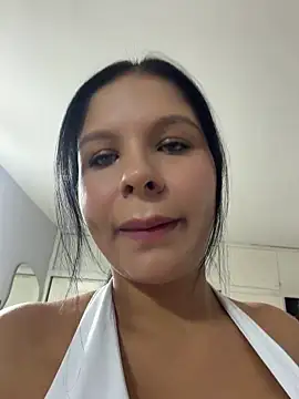 Elara Luxe online show from 07/11/26, 12:24