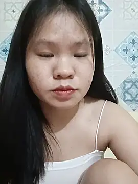 Snapshot of Seraphinahh chatting on 06/25/26, 03:05 Seraphinahh online show from 06/25/26, 03:05