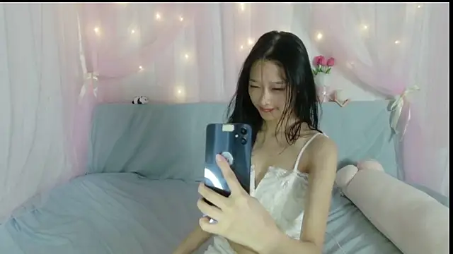 shy pink doll online show from 07/30/26, 03:33