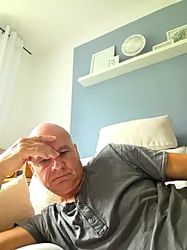 mannohmann5 online show from 07/20/26, 10:39