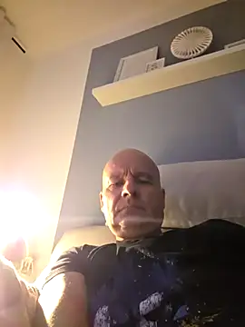 mannohmann5 online show from 07/27/26, 07:43