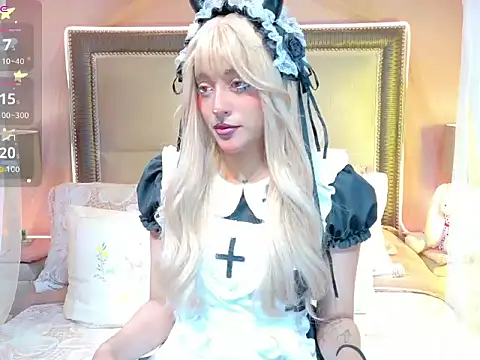 Snapshot of VaLuu__ chatting on 06/02/26, 01:02 VaLuu online show from 06/02/26, 01:02