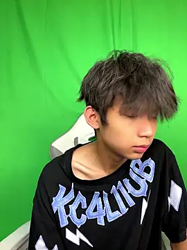 -OvO- online show from 07/17/26, 10:33