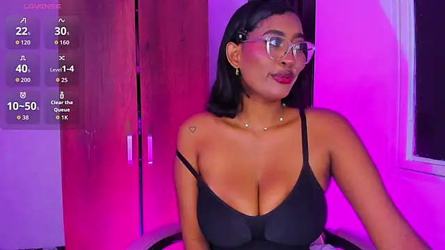 ALISSA SMITH  online show from 07/18/26, 04:27