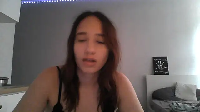 Snapshot of DarkMirel chatting on 07/14/26, 01:28 DarkMirel online show from 07/14/26, 01:28