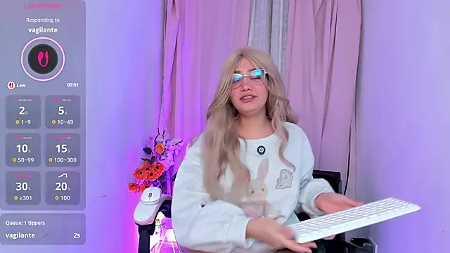 sweett fire online show from 06/11/26, 12:54