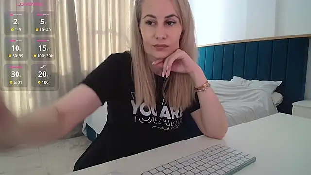 AdellynRose online show from 06/20/26, 03:37