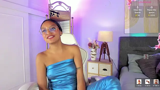 Snapshot of miel_ambar chatting on 06/11/26, 12:32 miel ambar online show from 06/11/26, 12:32