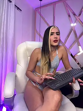 Snapshot of Sofia_mercer chatting on 06/11/26, 04:10 Sofia mercer online show from 06/11/26, 04:10