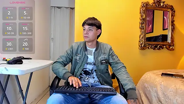 luckk  online show from 06/12/26, 04:11