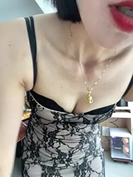 fafade2588 online show from 07/04/26, 05:57