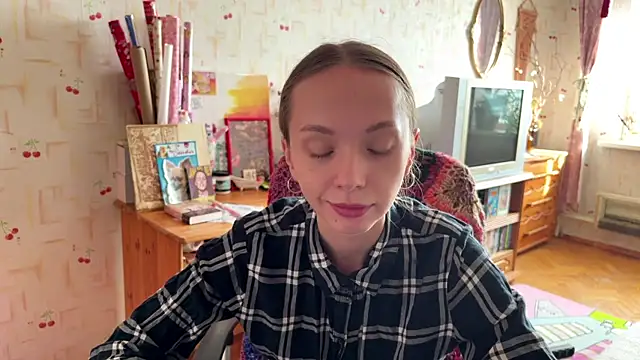 AdriannaBill online show from 07/10/26, 03:14