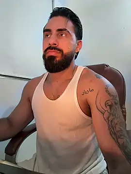 Snapshot of Ryan_Black3 chatting on 05/15/26, 11:23 Ryan Black3 online show from 05/15/26, 11:23