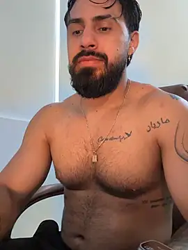 Snapshot of Ryan_Black3 chatting on 05/19/26, 02:45 Ryan Black3 online show from 05/19/26, 02:45