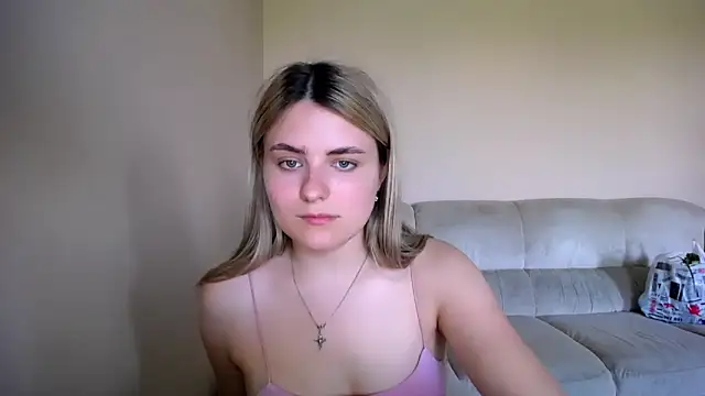 Snapshot of _shy_sabrina__ chatting on 05/22/26, 11:16 shy sabrina online show from 05/22/26, 11:16