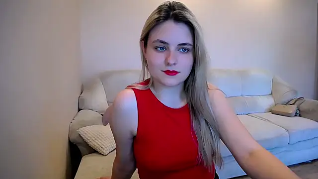 Snapshot of _shy_sabrina__ chatting on 06/04/26, 02:45 shy sabrina online show from 06/04/26, 02:45