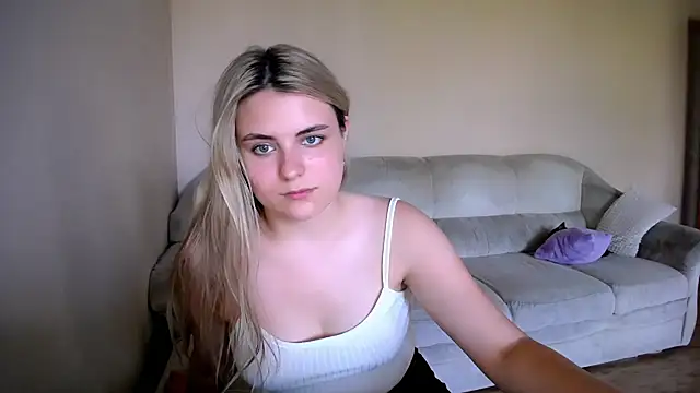  shy sabrina   online show from 07/15/26, 02:00