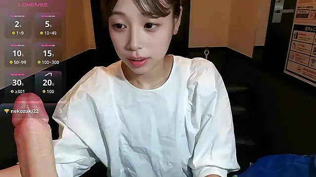 yupop09 online show from 06/11/26, 02:33