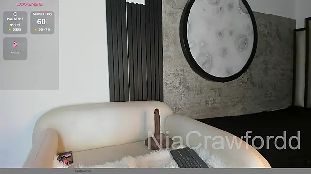 Snapshot of NiaCrawfordd chatting on 04/30/26, 04:52 NiaCrawfordd online show from 04/30/26, 04:52