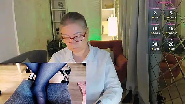 Alexandra Kind online show from 06/21/26, 08:44