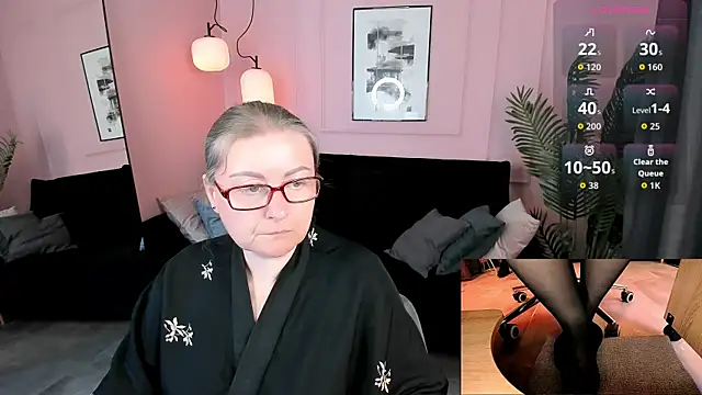 Alexandra Kind online show from 07/10/26, 08:55