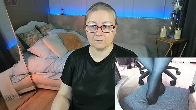 Alexandra Kind online show from 07/26/26, 01:51