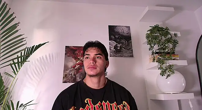 Snapshot of andyypalmer_ chatting on 05/07/26, 11:48 andyypalmer online show from 05/07/26, 11:48