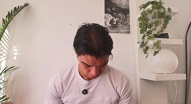 Snapshot of andyypalmer_ chatting on 05/23/26, 12:31 andyypalmer online show from 05/23/26, 12:31