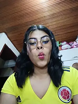 SOFIA-11  online show from 06/01/26, 10:11