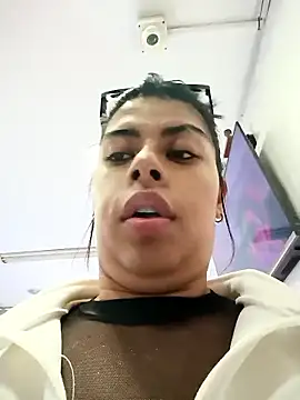 SOFIA-11  online show from 06/11/26, 12:47