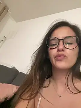 Snapshot of anissadiabless chatting on 05/01/26, 01:10 anissadiabless online show from 05/01/26, 01:10