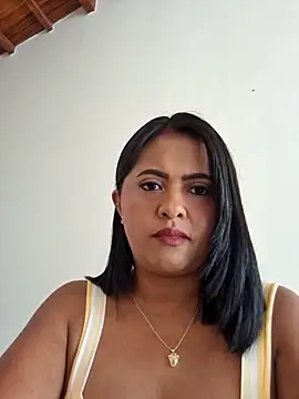 Snapshot of Ayla_Phone chatting on 04/18/26, 07:58 Ayla Phone online show from 04/18/26, 07:58