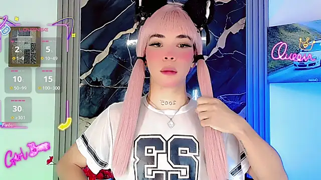 Snapshot of moon_sweet- chatting on 06/04/26, 02:39 moon sweet- online show from 06/04/26, 02:39