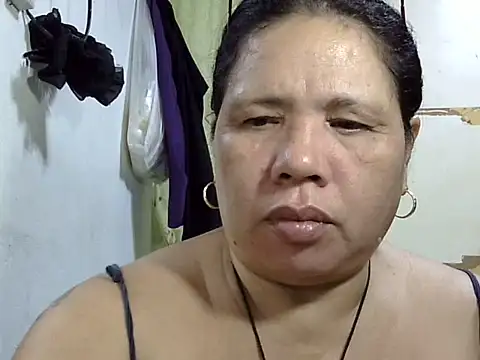 Snapshot of HottyCurlyPeanut chatting on 06/01/26, 11:12 HottyCurlyPeanut online show from 06/01/26, 11:12