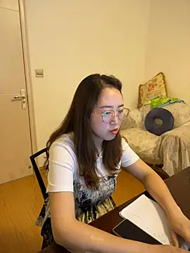 Snapshot of siler25 chatting on 06/04/26, 01:22 siler25 online show from 06/04/26, 01:22