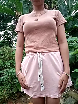 Snapshot of Elena_Mia chatting on 05/08/26, 10:09 Elena Mia online show from 05/08/26, 10:09