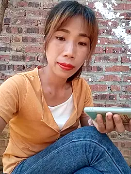 Snapshot of Elena_Mia chatting on 05/15/26, 11:56 Elena Mia online show from 05/15/26, 11:56