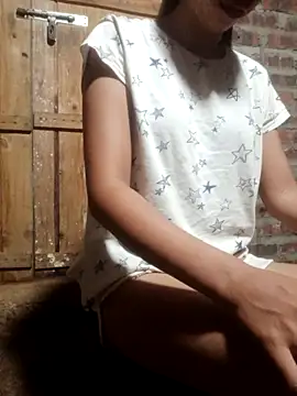 Elena Mia online show from 07/28/26, 10:42
