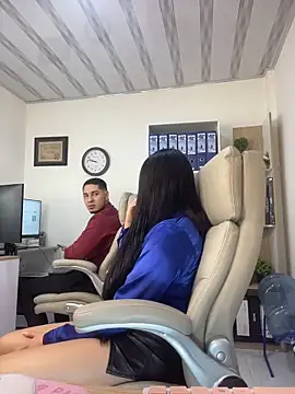 Snapshot of Sara_fun chatting on 09/30/25, 09:31 Sara fun online show from 09/30/25, 09:31