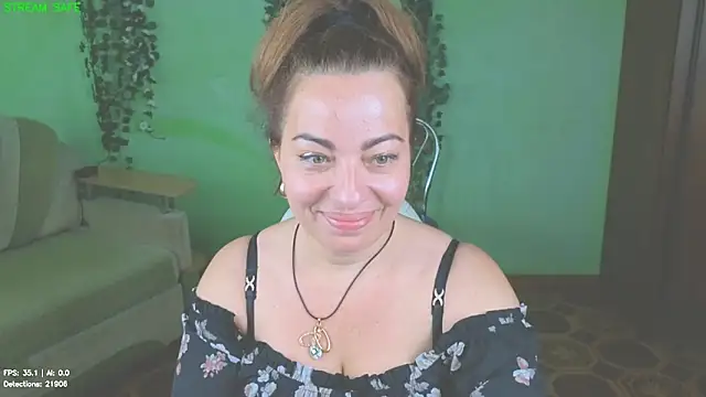 Zoe Zephyr online show from 06/15/26, 05:42