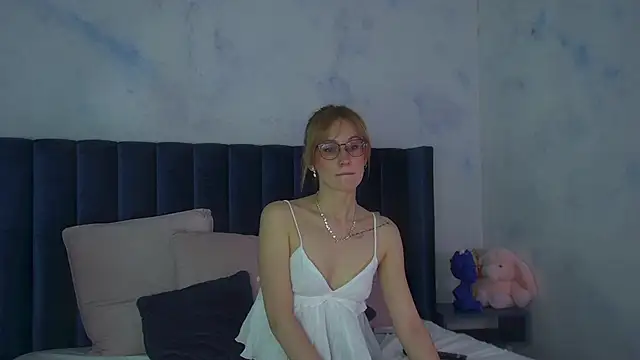Snapshot of GraceHudsons chatting on 06/02/26, 04:14 GraceHudsons online show from 06/02/26, 04:14