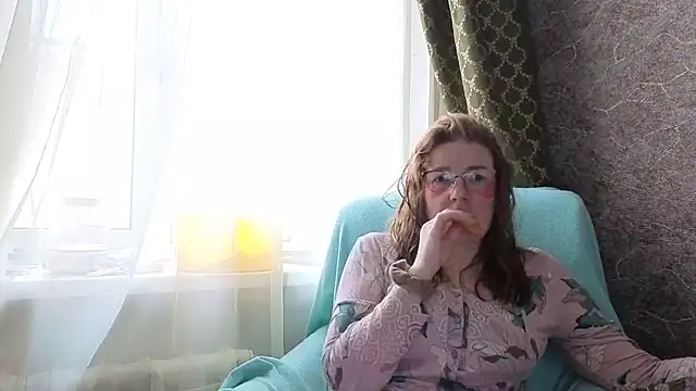 Snapshot of Miss_SandraX chatting on 04/25/26, 11:24 Miss SandraX online show from 04/25/26, 11:24