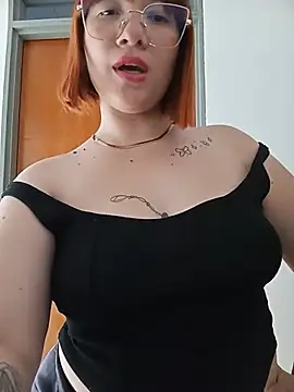 Curves Nina online show from 07/18/26, 07:28